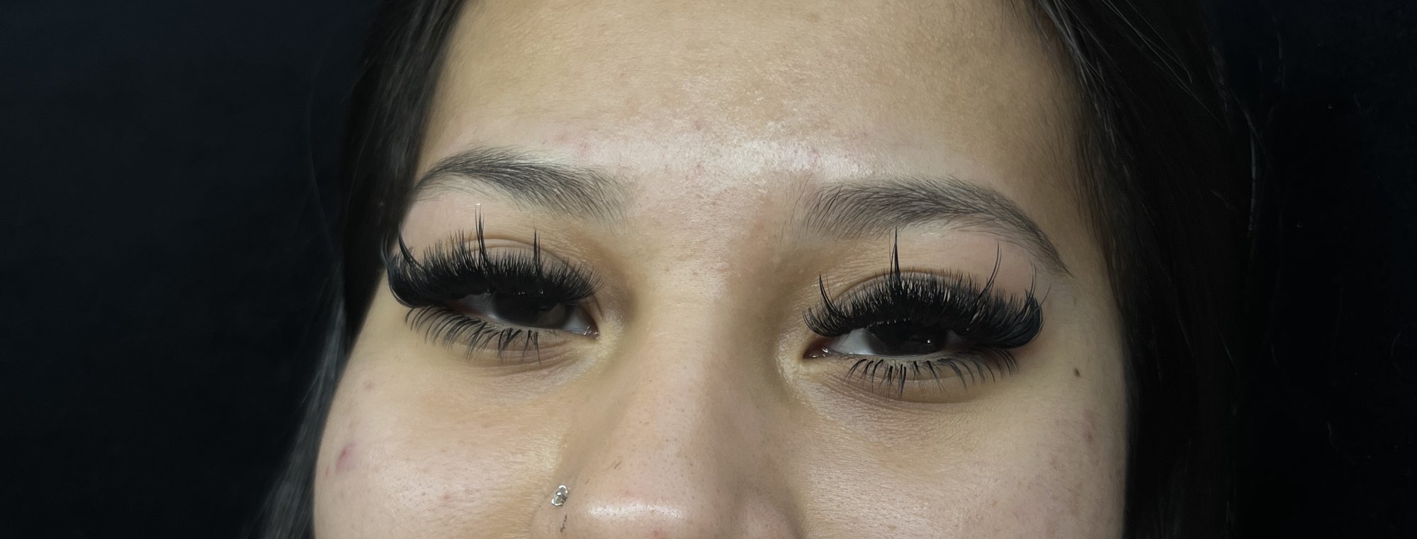 Both eyes volume lash set, close-up macro